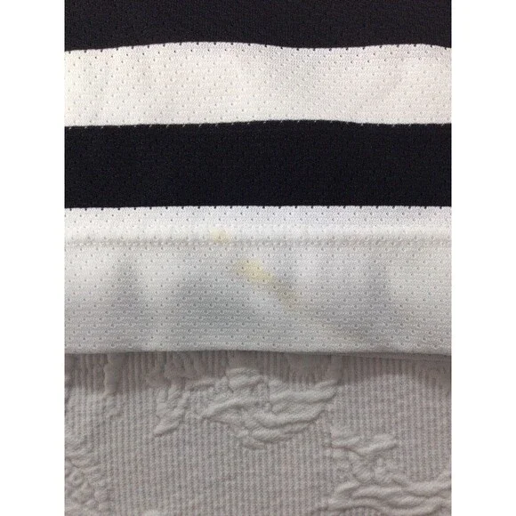 VINTAGE CCM Chicago Blackhawks Jersey Mens XXL Red NHL Ice Hockey Small BurnHole - Picture 5 of 10